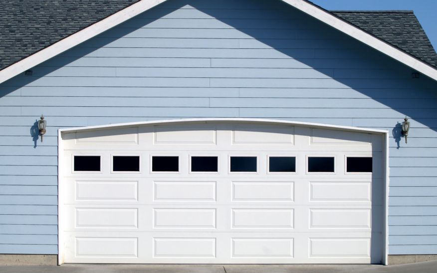 Commercial Garage Door Installation and Repair in Lake Forest, IL