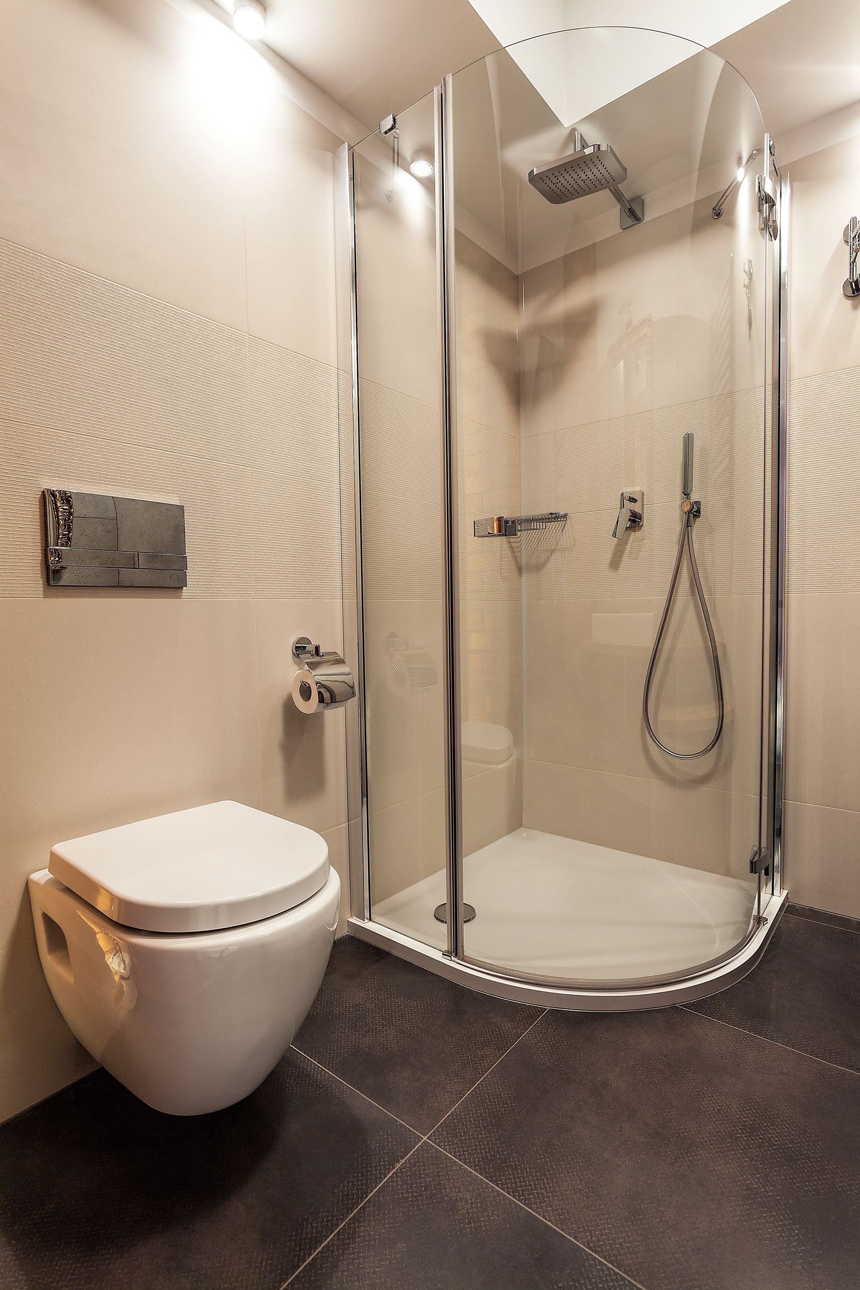 Tips for Installing and Maintaining Glass Shower Enclosures in Schaumburg, IL